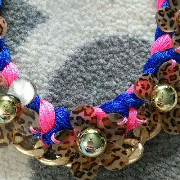 Nwot tortoise shell flower braided blue necklace - Picture 4 of 5